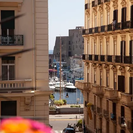 Sea Glimpse Studio - Santa Lucia Naples Exterior photo